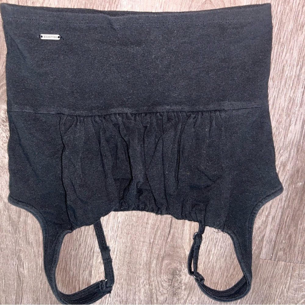 Hollister Black Must-Have Collection Top